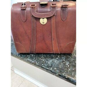 Priceless Vintage Conmar Large Hard Leather Doctor's Bag - Still has keys!!